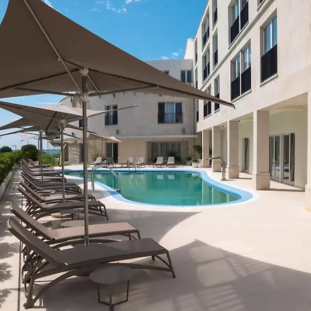 Maris Garden Palace *